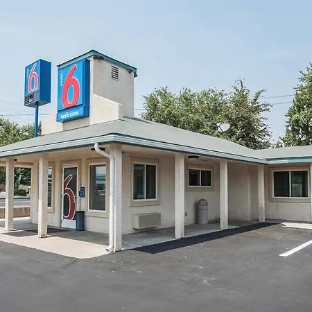 Motel 6-Fallon, Nv